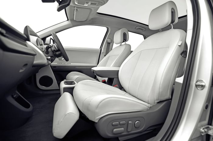 Hyundai Ioniq 5 front seats Hyundai Ioniq 5 front seats