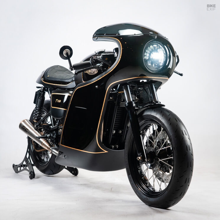 Triumph Bonneville café racer by STG Tracker