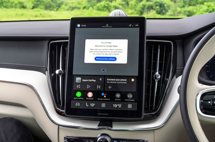 2025 Volvo XC60 facelift touchscreen infotainment 2025 Volvo XC60 facelift touchscreen infotainment