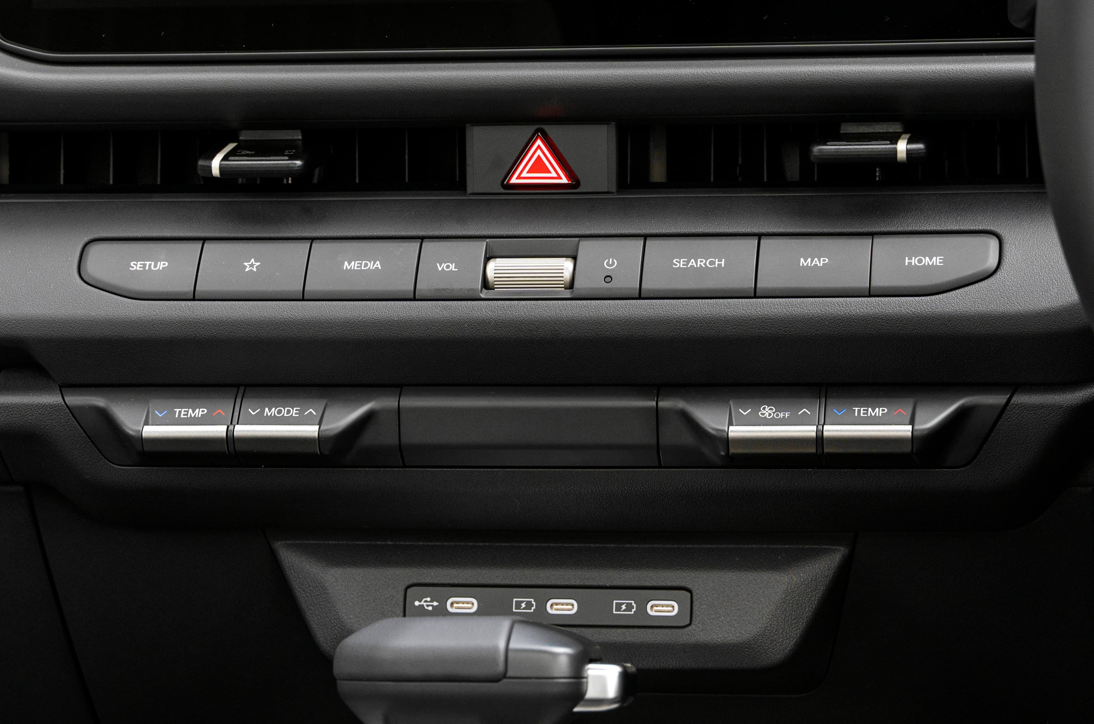 2026 Kia Seltos AC controls