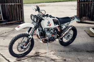 Custom BMW R100 enduro bike by Ben Norton